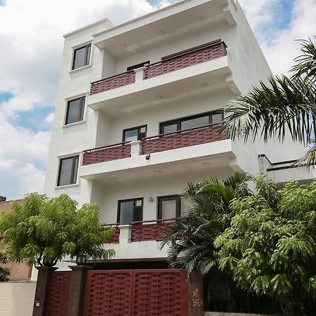 Css Abode Hotel Noida Exterior photo